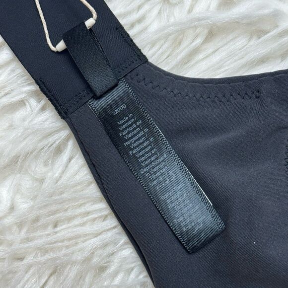 Skims Fits Everybody T-shirt Bra Onyx Size 32DDD - Picture 8 of 9